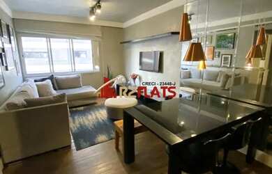 Imagem: O studio possui 1 Dormitório, 1 Banheiro, 1 Vaga na garagem