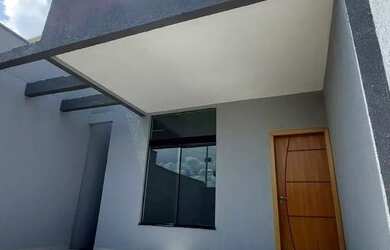 Imagem 1: LINDA CASA A VENDA. 98m² de Área, 2 Vagas na garageme2 Dormitórios