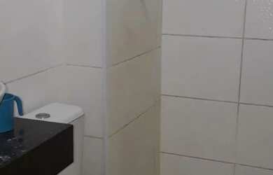 Imagem 2: Vendo Chaves no Residencial Costa da Luz . No Salvador Lyra