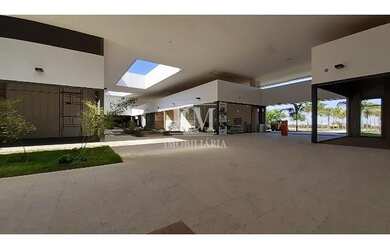 Imagem 2: Aluguel Loja GRAND VILLE. 48.000m² de Áreae5 Vagas na garagem