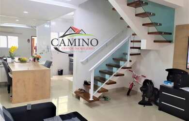 Imagem 1: Casa Sobrado para Venda em Jardim Las Palmas Guarujá-SP - 2077