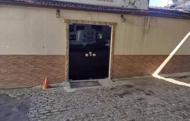 Imagem 2: Galpão/Depósito/Armazém para aluguel tem 130 metros quadrados em Carangola - Petrópolis