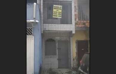 Imagem: A casa possui 2 Dormitórios, 2 Banheiros, 30m² de Área e