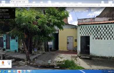 Imagem: A casa possui 1 Dormitório, 1 Banheiro e está localizado em