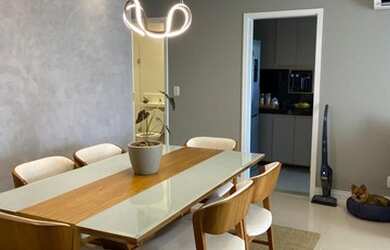 Imagem: O apartamento possui 3 Dormitórios, 2 Banheiros, 1 Vaga na