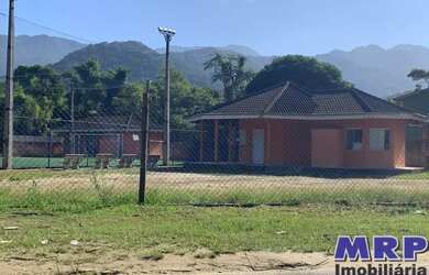 Imagem 1: AR00009 - Área e Quadra de Futebol a venda em Ubatuba, excelente localização na Maranduba