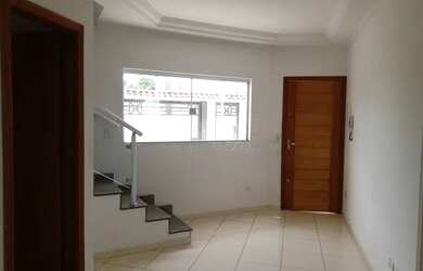 Imagem: A casa possui 2 Dormitórios, 3 Banheiros, 2 Vagas na garagem