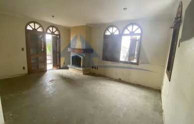 Imagem 4: Casa em São João. 350m² de Área, 2 Vagas na garageme3 Dormitórios