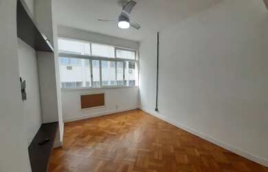 Imagem: O apartamento e possui 2 Dormitórios, Suítes, 2 Banheiros