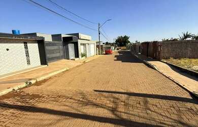 Imagem: O terreno possui 450m² de Área e está localizado em Ponte