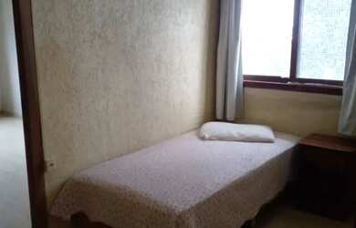 Imagem 10: CAXIAS DO SUL - Casa Padrão - PETRÓPOLIS