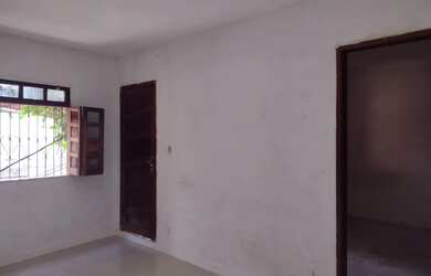 Imagem 2: Casa em Pau da Lima