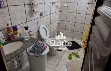 Imagem 5: Imóvel com 03 casas juntas à venda, aproximadamente 180m² por R$ 350.000...