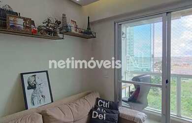 Imagem: O apartamento possui 2 Dormitórios, 2 Banheiros, 2 Vagas na