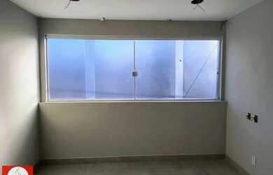 Imagem 8: Casa Comercial para Locação em Salvador, Caminho das Árvores, 10 dormitórios, 3 banheiros