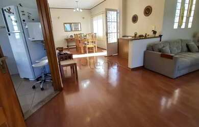 Imagem 2: Casa à venda em Campinas, Vila Marieta, com 5 quartos, com 209.81 m²,...