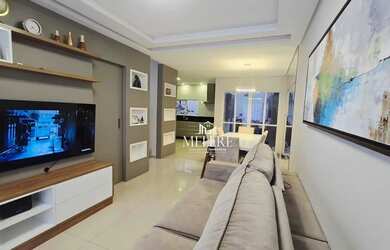 Imagem: A casa possui 3 Dormitórios, 4 Banheiros, 3 Vagas na garagem