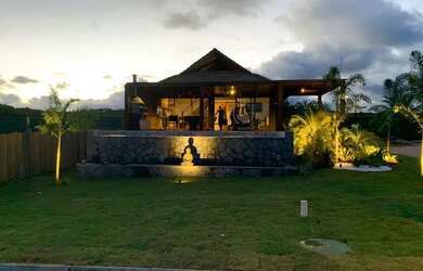 Imagem 2: Casa de condomínio para venda tem 240 metros quadrados com 4 quartos