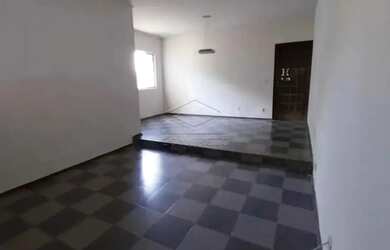 Imagem 2: Casa Residência em Jaú. 12m² de Área, 1 Vaga na garageme2 Dormitórios