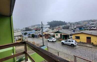 Imagem 14: Casa de alvenaria com 3 dormitórios, semimobiliada,2 banheiros, pátio,...