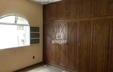 Imagem 8: Casa a venda no bairro Candida Camara