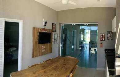 Imagem: Casa com 3 quartos à venda, 90 m² por R$ 660.000 - Condomínio