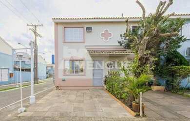 Imagem: A casa em condomínio possui 3 Dormitórios, 2 Banheiros, 1