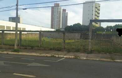 Imagem: O terreno possui 840m² de Área e está localizado em Jardim