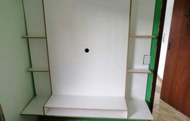 Imagem: A casa possui 3 Dormitórios, 1 Banheiro, 60m² de Área e