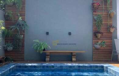 Imagem: A casa em condomínio possui 4 Dormitórios, 4 Banheiros, 2