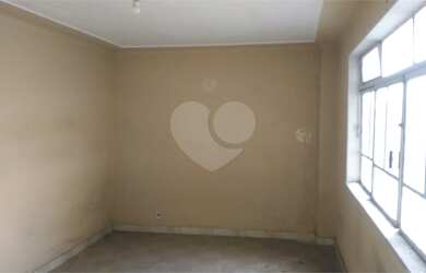 Imagem 1: Esquina bem localizado com Prédio construido Rua Duarte de Azevedo X Rua Jovita