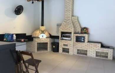 Imagem: O apartamento possui 2 Dormitórios, 1 Banheiro e está localizado