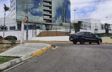 Imagem: O terreno possui 609m² de Área e está localizado em Nossa