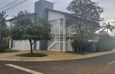 Imagem: A casa em condomínio possui 4 Dormitórios, 5 Banheiros, 4