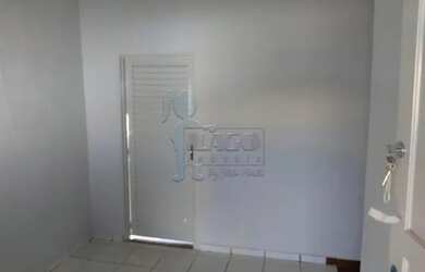 Imagem: A casa possui 2 Dormitórios, 1 Banheiro, 131m² de Área e