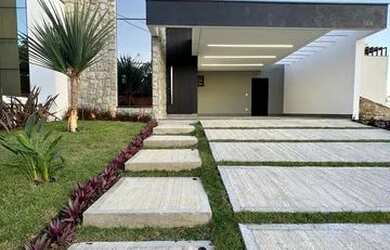 Imagem: A casa em condomínio possui 3 Dormitórios, 4 Banheiros, 4