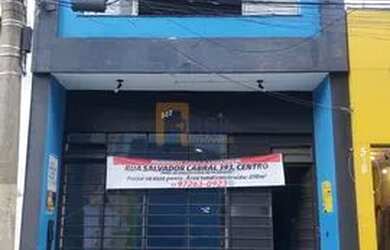 Imagem: A casa possui 4 Dormitórios, 2 Banheiros, 230m² de Área e