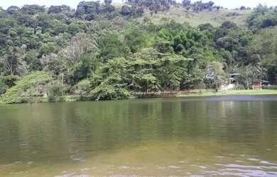 Imagem: O terreno possui 1000m² de Área e Imóvel novo e está localizado