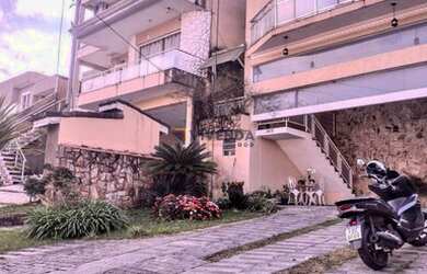 Imagem: A casa em condomínio possui 3 Dormitórios, 5 Banheiros, 4