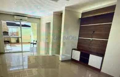 Imagem: A casa possui 3 Dormitórios, 3 Banheiros, 2 Vagas na garagem