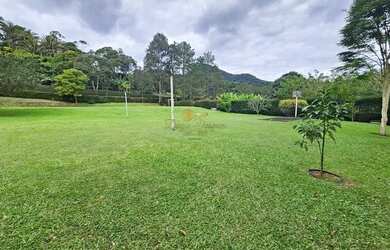 Imagem: O terreno possui 3.000m² de Área e está localizado em Albuquerque