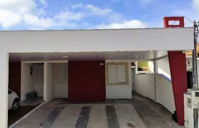 Imagem: A casa em condomínio possui 3 Dormitórios, 3 Banheiros, 2