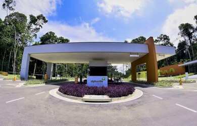 Imagem: O terreno e está localizado em Ponta Negra, Manaus à venda