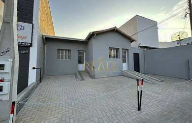 Imagem: O depósito possui 1 Vaga na garagem, 27m² de Área e está