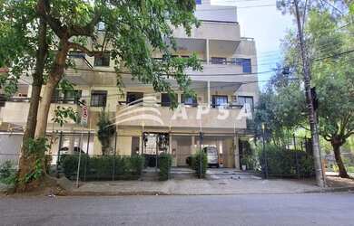 Imagem: O apartamento possui 3 Dormitórios, 2 Banheiros, 2 Vagas na