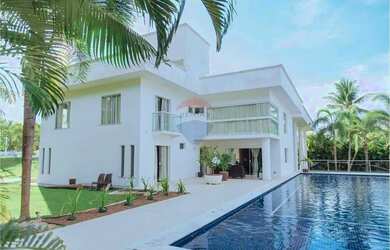 Imagem: A casa possui 5 Dormitórios, 5 Banheiros, 5 Vagas na garagem