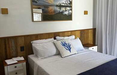 Imagem 15: Casa de condomínio para venda tem 240 metros quadrados com 4 quartos