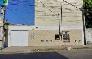 Imagem: O apartamento possui 2 Dormitórios, 1 Banheiro, 2 Vagas na