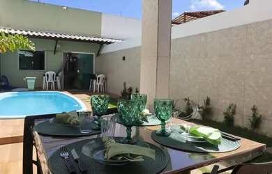 Imagem: A casa possui 2 Dormitórios, 1 Banheiro, 1 Vaga na garagem