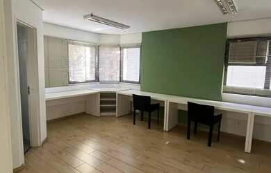 Imagem 3: Salão Comercial para venda em Perdizes SP com 74m² e 2 vagas